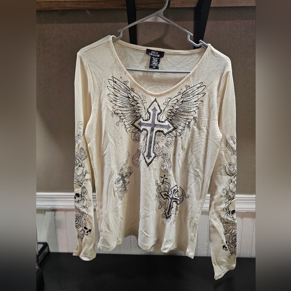 Cross and Skull Shirt Medium